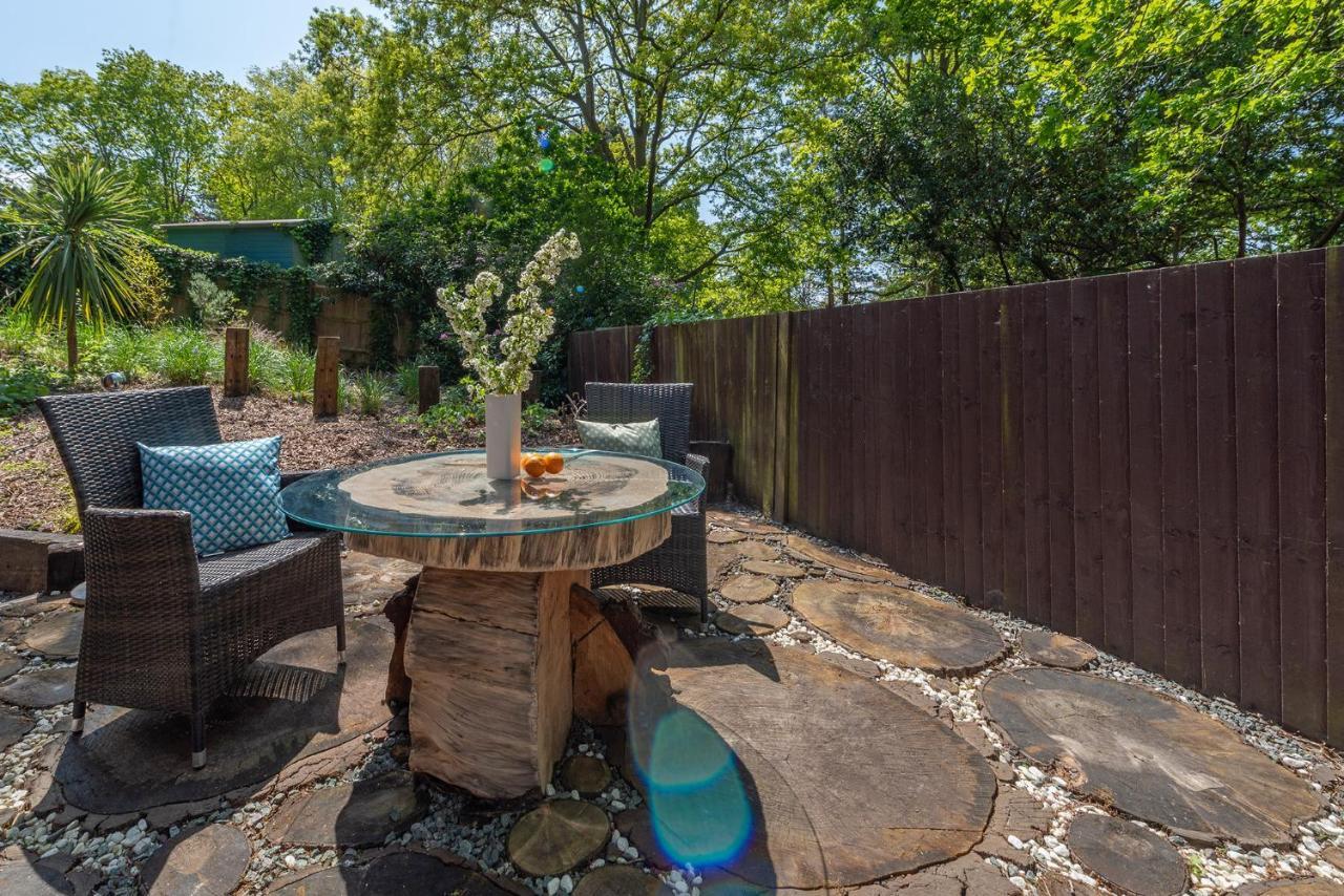 Hamble Retreat Studios And Lodge Warsash Bagian luar foto